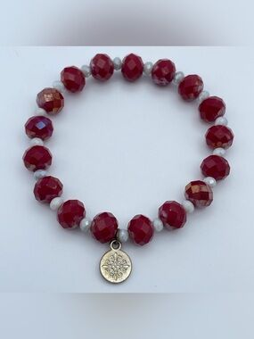 Beautiful Red Faceted Bead Stretch Bracelet w/ White Accents & Gold Charm